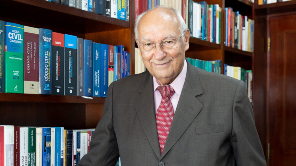 O NOVO Ministro do STF Professor Ives Gandra da Silva Martins